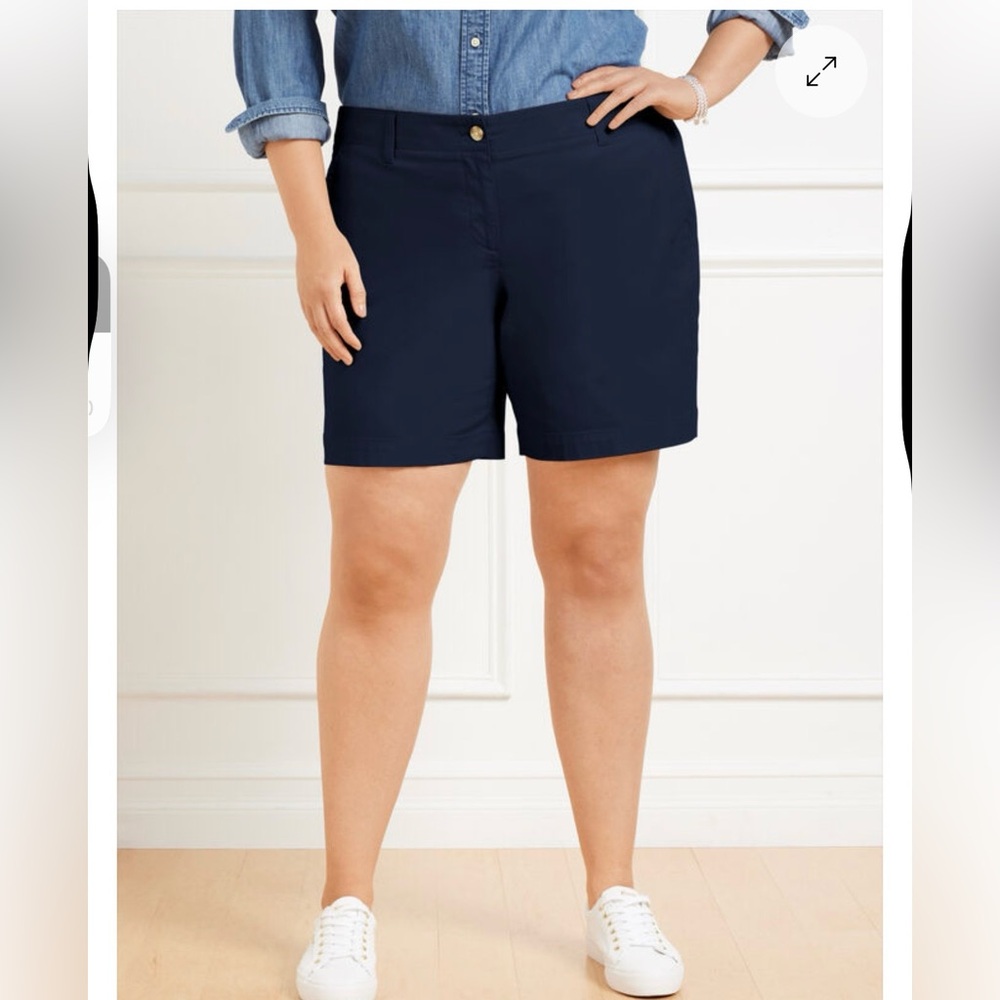 TALBOTS Women’s Relaxed Chino Shorts - SIZE 14P Navy Blue (6” inseam)
